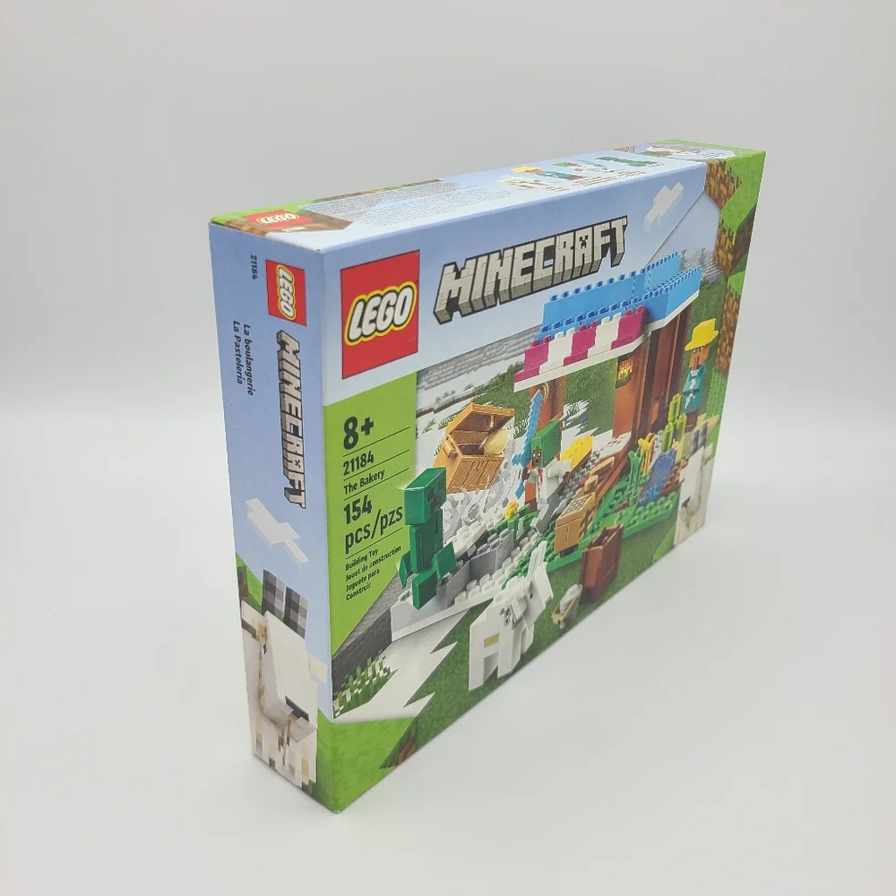 LEGO Minecraft The Bakery 21184 Retired New In Box